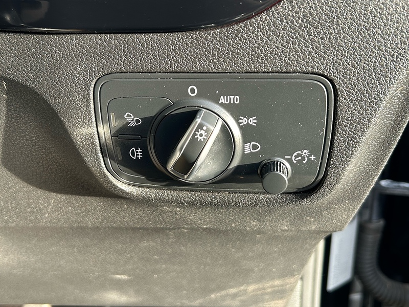 Audi 1.6 TDI 30 Black Edition SUV 5dr Diesel S Tronic Euro 6 (s/s) (116 ps)