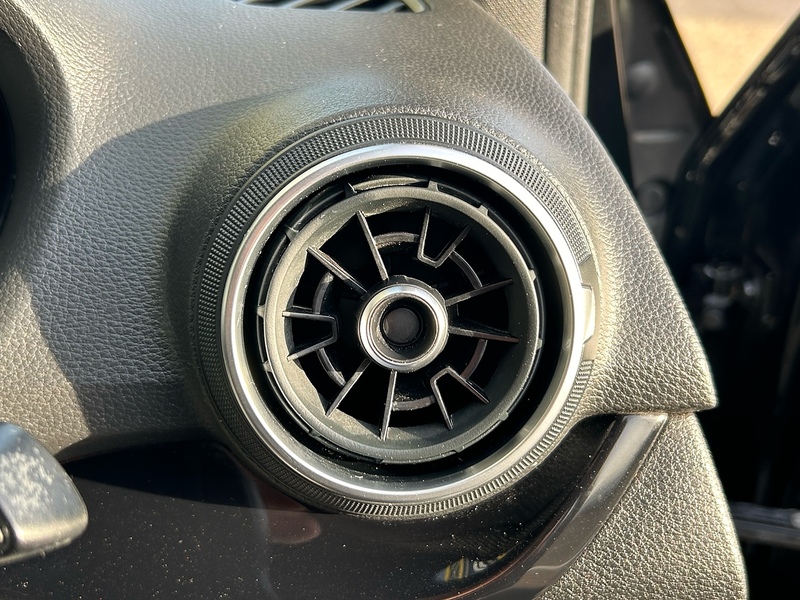 Audi 1.6 TDI 30 Black Edition SUV 5dr Diesel S Tronic Euro 6 (s/s) (116 ps)