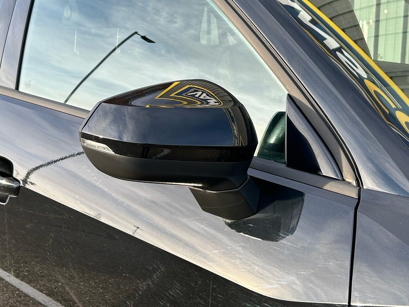 Audi 1.6 TDI 30 Black Edition SUV 5dr Diesel S Tronic Euro 6 (s/s) (116 ps)