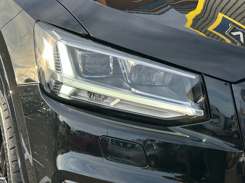 Audi 1.6 TDI 30 Black Edition SUV 5dr Diesel S Tronic Euro 6 (s/s) (116 ps)