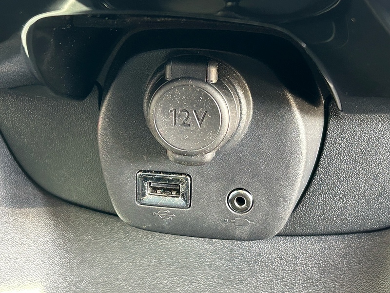 Toyota 1.0 VVT-i x-clusiv Hatchback 5dr Petrol Manual Euro 6 (71 ps)