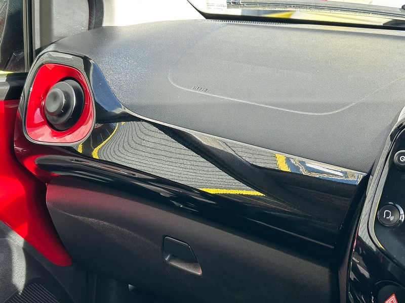 Toyota 1.0 VVT-i x-clusiv Hatchback 5dr Petrol Manual Euro 6 (71 ps)