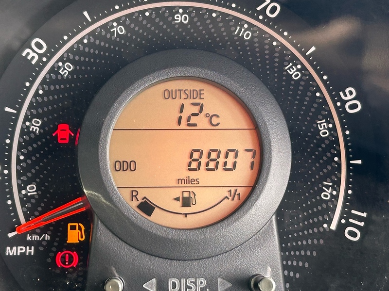 Toyota 1.0 VVT-i x-clusiv Hatchback 5dr Petrol Manual Euro 6 (71 ps)