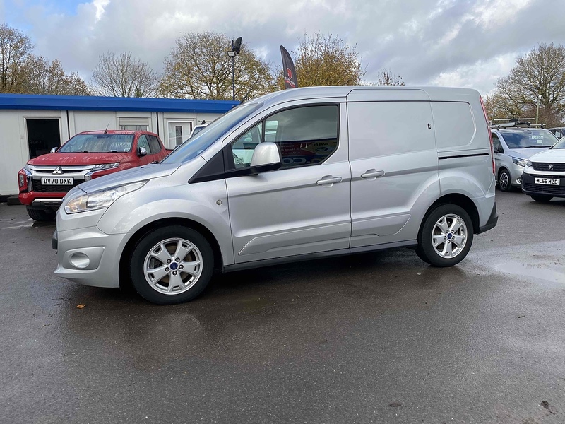 Ford 1.5 TDCi 200 Limited Panel Van 5dr Diesel Manual L1 H1 (119 g/km, 118 bhp)