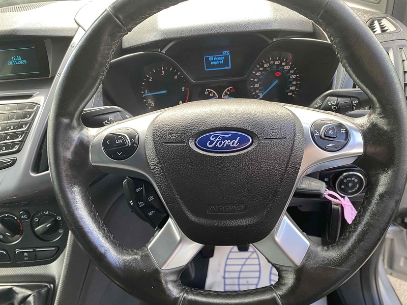 Ford 1.5 TDCi 200 Limited Panel Van 5dr Diesel Manual L1 H1 (119 g/km, 118 bhp)