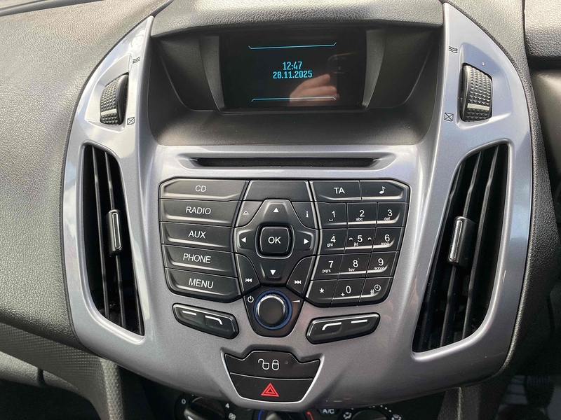 Ford 1.5 TDCi 200 Limited Panel Van 5dr Diesel Manual L1 H1 (119 g/km, 118 bhp)