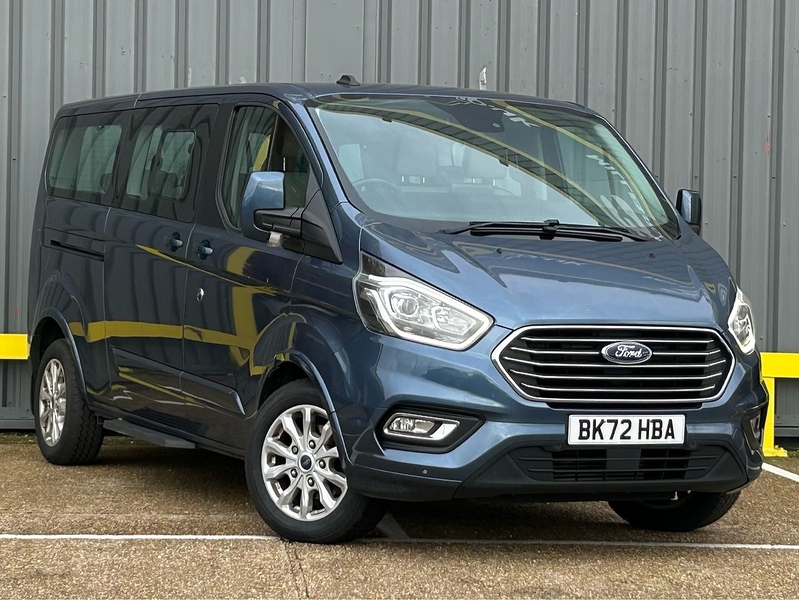 Ford 2.0 320 EcoBlue MHEV Titanium Minibus Double Cab 5dr Diesel Manual L2 Euro 6 (s/s) (130 ps)