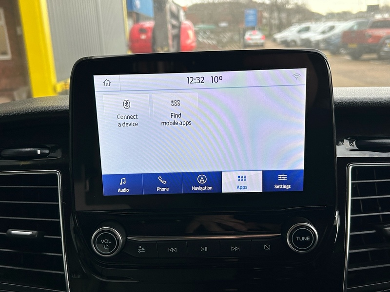 Ford 2.0 320 EcoBlue MHEV Titanium Minibus Double Cab 5dr Diesel Manual L2 Euro 6 (s/s) (130 ps)