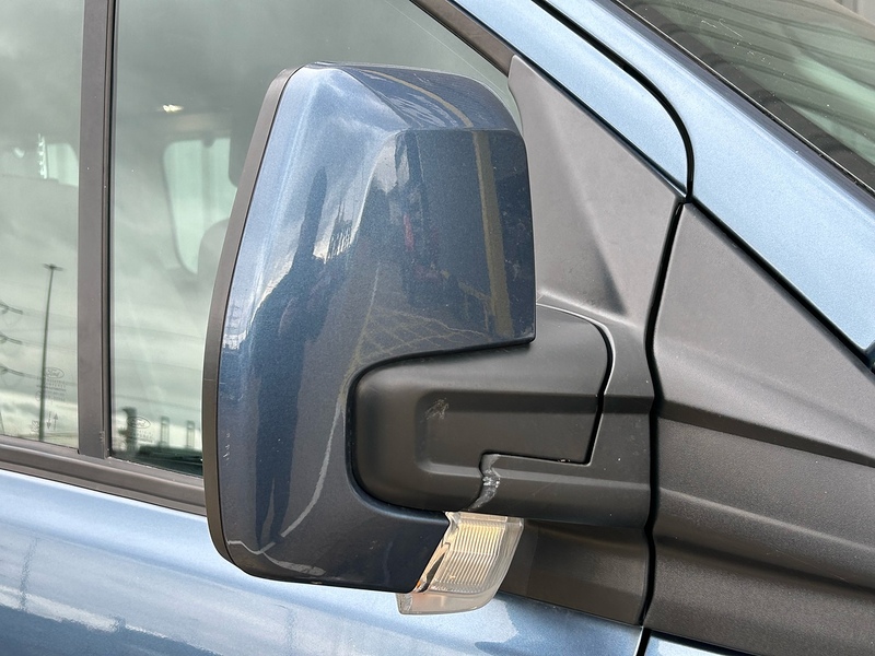 Ford 2.0 320 EcoBlue MHEV Titanium Minibus Double Cab 5dr Diesel Manual L2 Euro 6 (s/s) (130 ps)