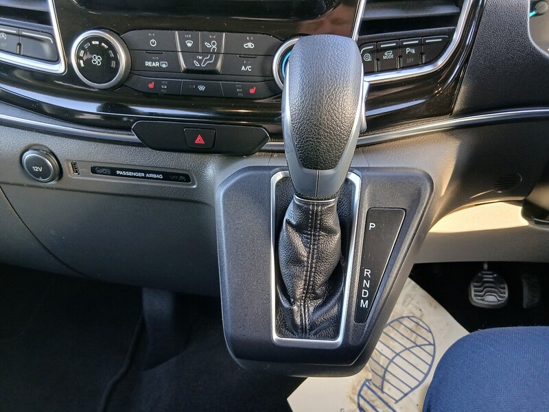 Ford 2.0 320 EcoBlue Titanium Minibus Double Cab 5dr Diesel Auto L2 Euro 6 (s/s) (130 ps)