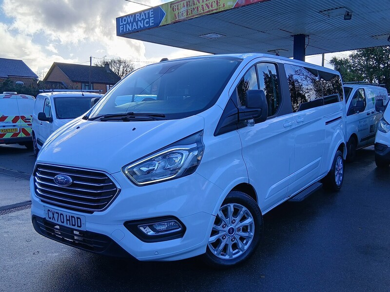 Ford 2.0 320 EcoBlue Titanium Minibus Double Cab 5dr Diesel Auto L2 Euro 6 (s/s) (130 ps)