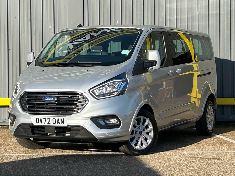 Ford 2.0 320 EcoBlue Titanium Minibus Double Cab 5dr Diesel Auto L2 Euro 6 (s/s) (130 ps)