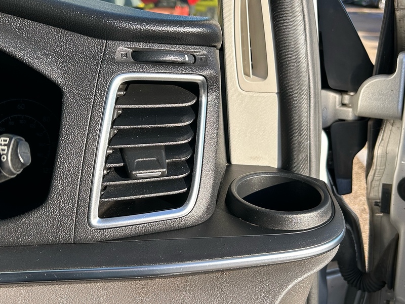 Ford 2.0 320 EcoBlue Titanium Minibus Double Cab 5dr Diesel Auto L2 Euro 6 (s/s) (130 ps)