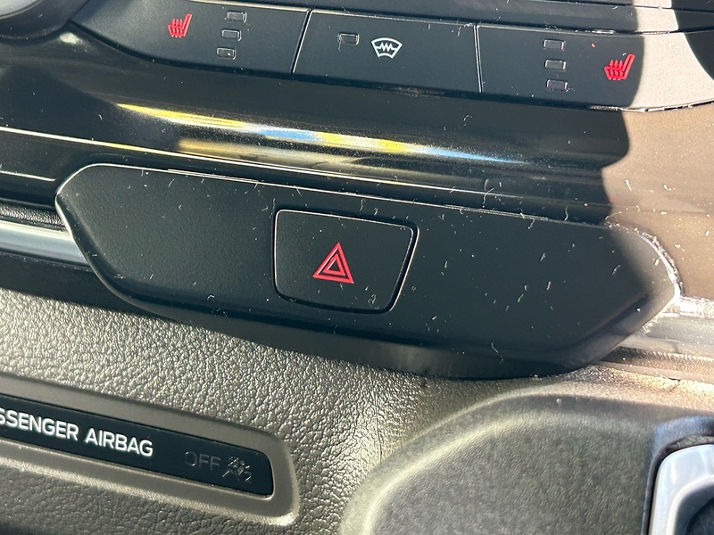 Ford 2.0 320 EcoBlue Titanium Minibus Double Cab 5dr Diesel Auto L2 Euro 6 (s/s) (130 ps)