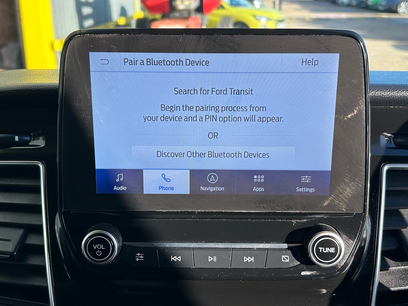 Ford 2.0 320 EcoBlue Titanium Minibus Double Cab 5dr Diesel Auto L2 Euro 6 (s/s) (130 ps)