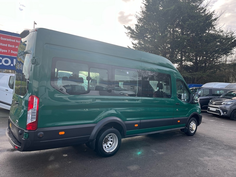 Ford 2.0 460 EcoBlue Trend Minibus Double Cab 5dr Diesel Manual RWD L4 H3 Euro 6 (s/s) (17 Seat, DRW) (130 ps)