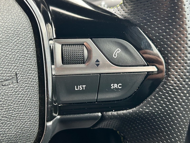 Peugeot 1.2 PureTech GT SUV 5dr Petrol Manual Euro 6 (s/s) (130 ps)