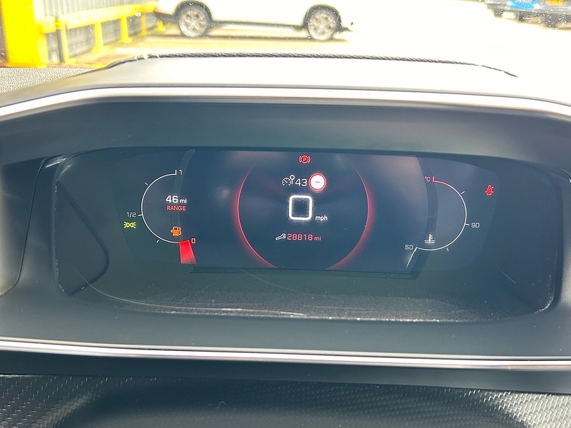 Peugeot 1.2 PureTech GT SUV 5dr Petrol Manual Euro 6 (s/s) (130 ps)