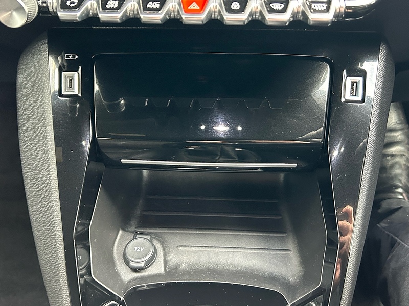 Peugeot 1.2 PureTech GT SUV 5dr Petrol Manual Euro 6 (s/s) (130 ps)