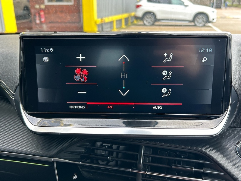 Peugeot 1.2 PureTech GT SUV 5dr Petrol Manual Euro 6 (s/s) (130 ps)