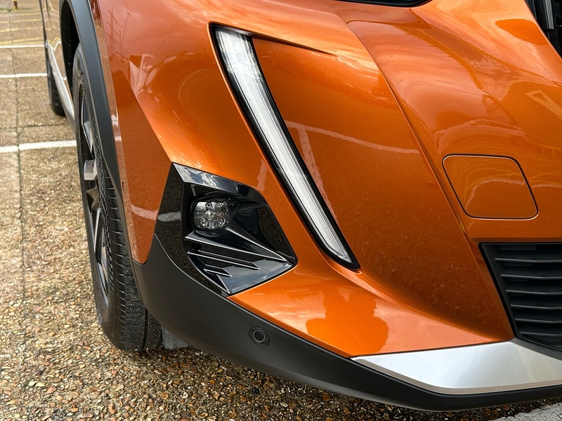 Peugeot 1.2 PureTech GT SUV 5dr Petrol Manual Euro 6 (s/s) (130 ps)