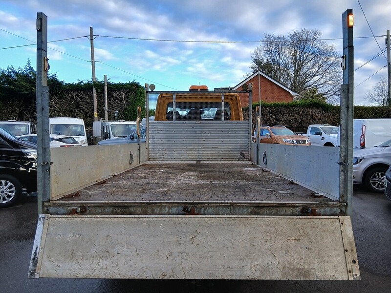 Mercedes-Benz 2.1 313 CDI Chassis Cab 2dr Diesel Manual RWD L1 (129 bhp) 2.1 2dr Dropside Manual Diesel