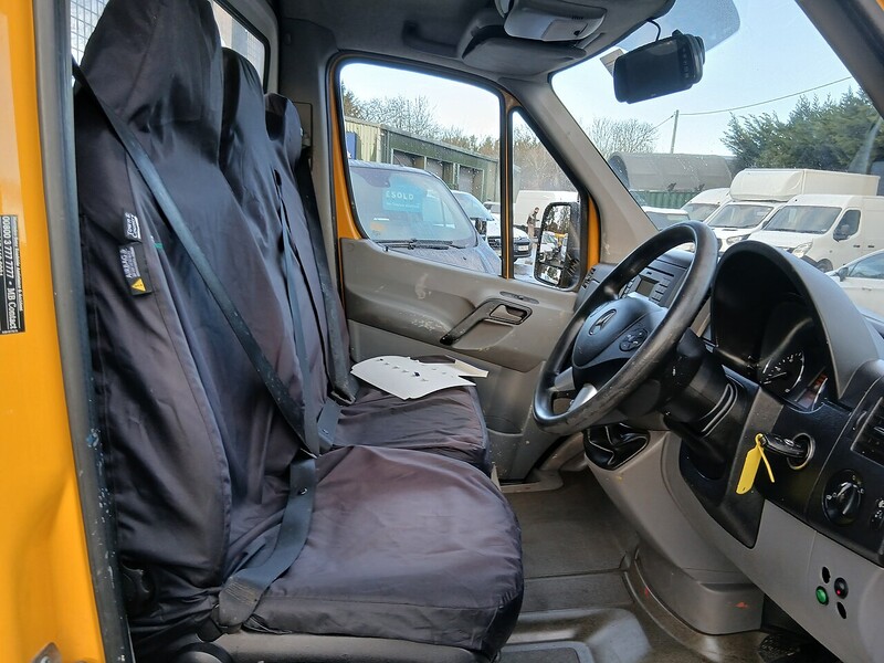 Mercedes-Benz 2.1 313 CDI Chassis Cab 2dr Diesel Manual RWD L1 (129 bhp) 2.1 2dr Dropside Manual Diesel