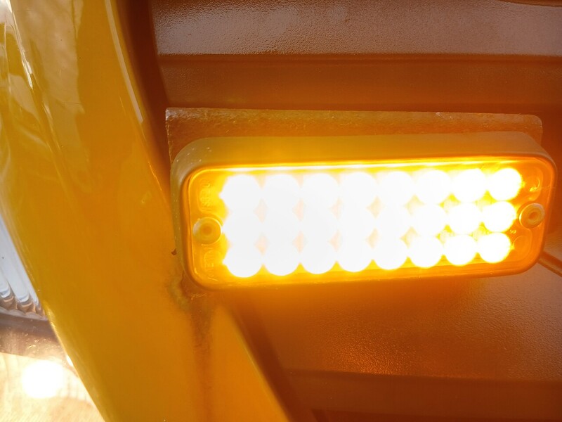 Mercedes-Benz 2.1 313 CDI Chassis Cab 2dr Diesel Manual RWD L1 (129 bhp) 2.1 2dr Dropside Manual Diesel