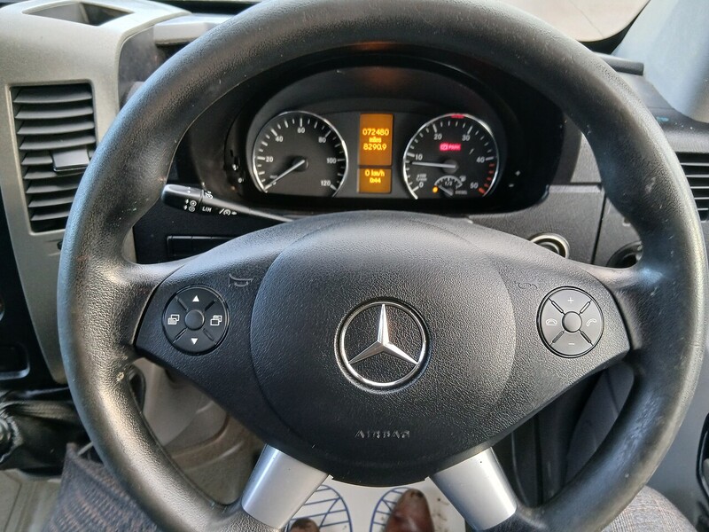 Mercedes-Benz 2.1 313 CDI Chassis Cab 2dr Diesel Manual RWD L1 (129 bhp) 2.1 2dr Dropside Manual Diesel