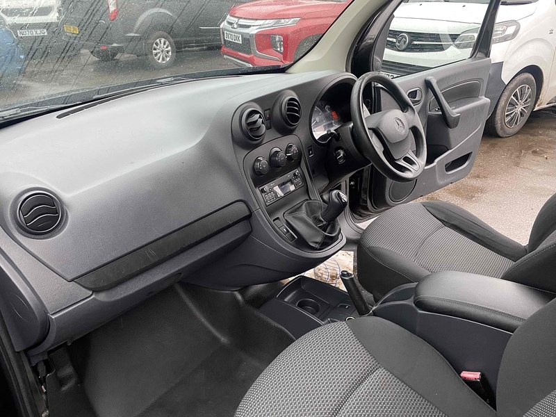 Mercedes-Benz 1.5 109 CDI Crew Van Double Cab 6dr Diesel Manual L3 Euro 5 (5 Seat) (90 ps)