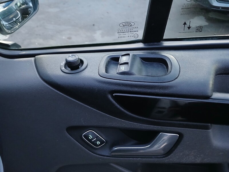 Ford 2.0 300 EcoBlue Limited Panel Van 5dr Diesel Manual L2 H1 Euro 6 (s/s) (130 ps)