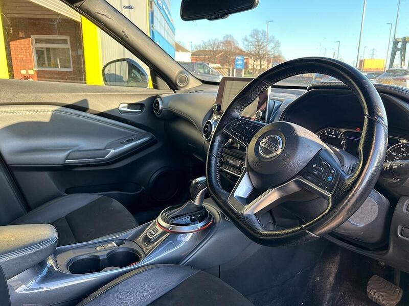 Nissan 1.0 DIG-T Tekna SUV 5dr Petrol DCT Auto Euro 6 (s/s) (114 ps)