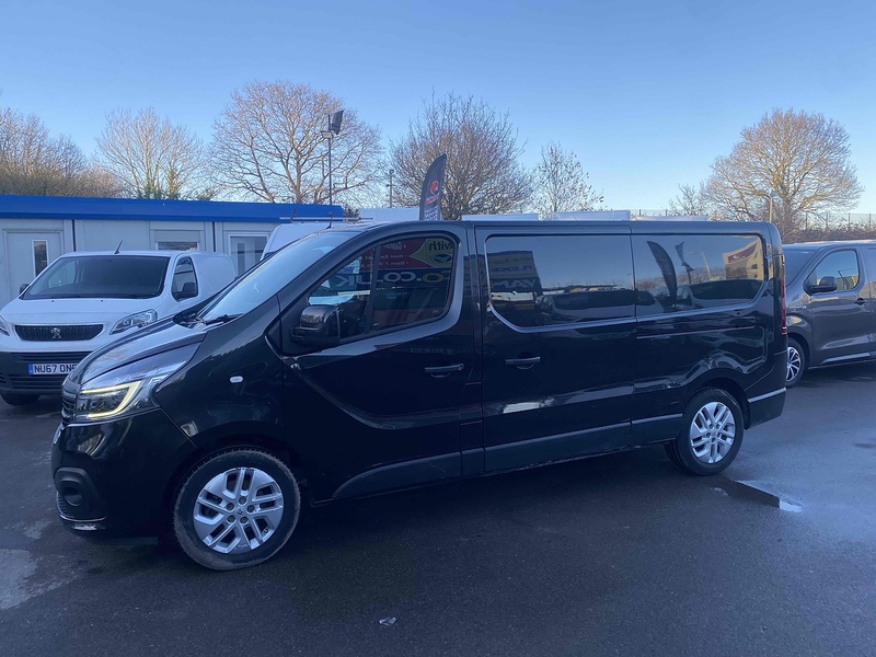 Renault 2.0 dCi ENERGY 30 Sport Panel Van 5dr Diesel Manual LWB Standard Roof Euro 6 (s/s) (120 ps)