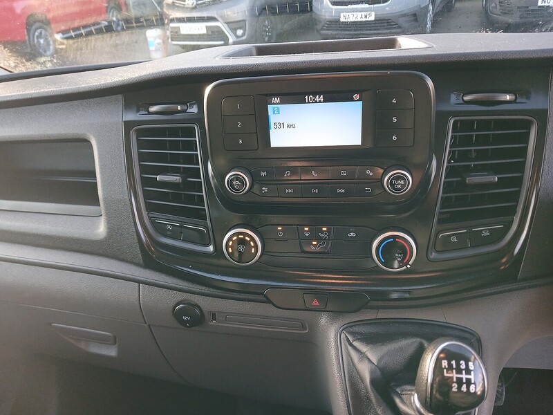 Ford 2.0 300 EcoBlue Leader Crew Van Double Cab 5dr Diesel Manual L1 H1 Euro 6 (s/s) (105 ps)