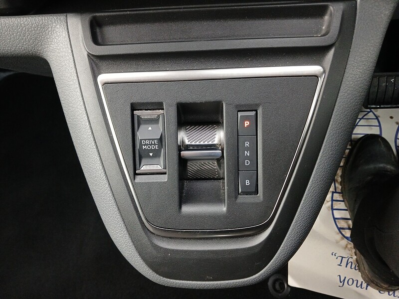 Toyota 50KWh Icon Medium Panel Van 6dr Electric Auto MWB (7kW OBC) (136 bhp)