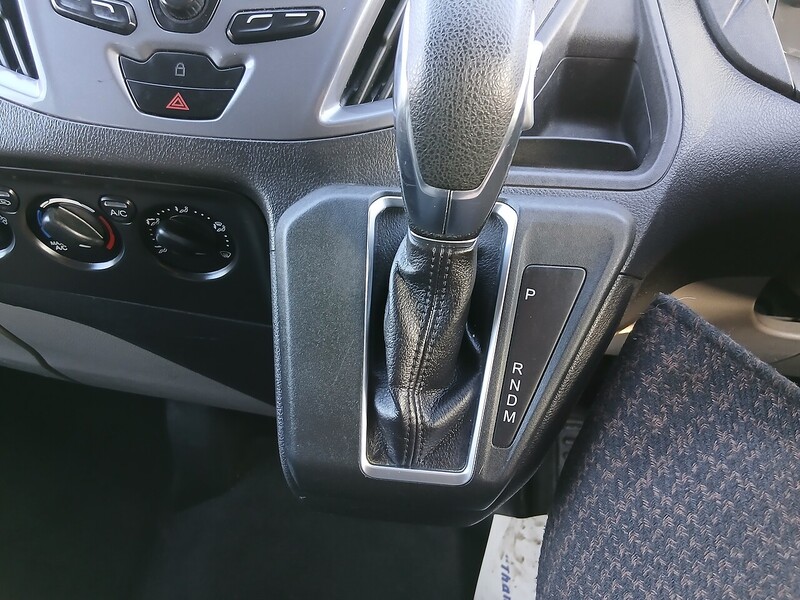 Ford 2.0 310 EcoBlue Titanium Minibus Double Cab 5dr Diesel Auto L2 Euro 6 (s/s) (130 ps)