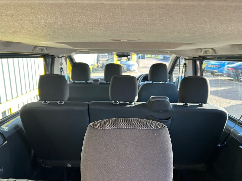 Renault 2.0 dCi SL28 Business Minibus Double Cab 5dr Diesel EDC L1 H1 Euro 6 (s/s) (9 Seat) (150 ps)