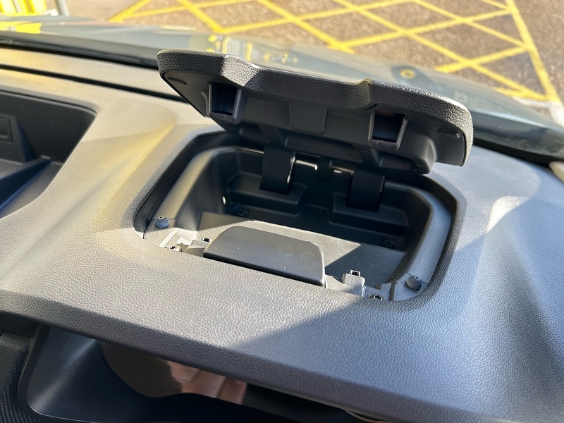 Renault 2.0 dCi SL28 Business Minibus Double Cab 5dr Diesel EDC L1 H1 Euro 6 (s/s) (9 Seat) (150 ps)