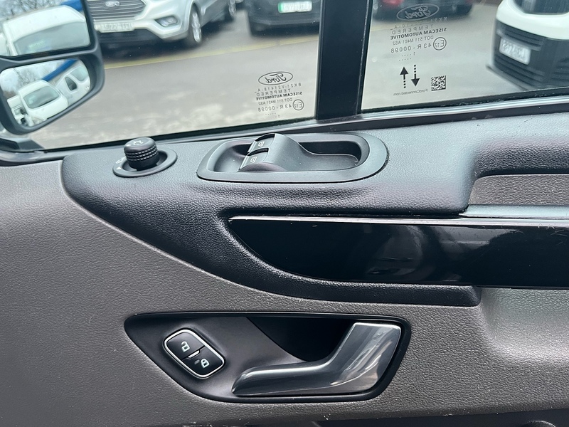 Ford 2.0 280 EcoBlue Limited Panel Van 5dr Diesel Manual L1 H1 Euro 6 (s/s) (130 ps)