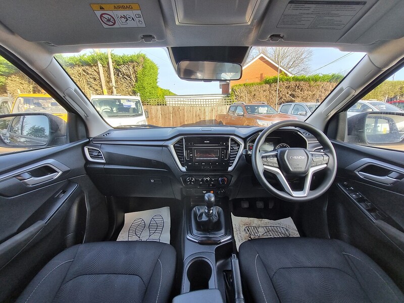 Isuzu 1.9 TD DL20 Pickup Double Cab 4dr Diesel Manual 4WD Euro 6 (s/s) (164 ps)