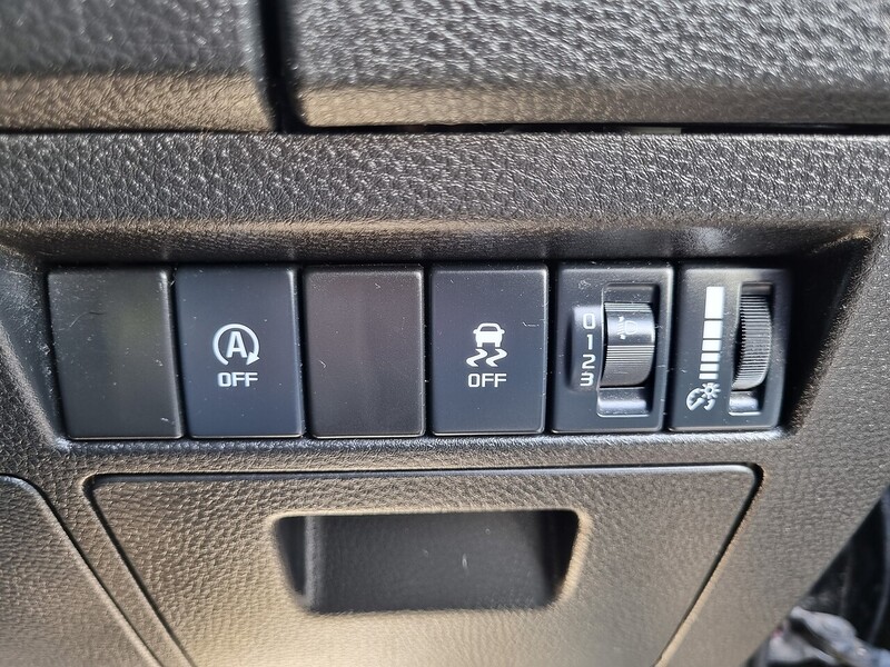 Isuzu 1.9 TD DL20 Pickup Double Cab 4dr Diesel Manual 4WD Euro 6 (s/s) (164 ps)