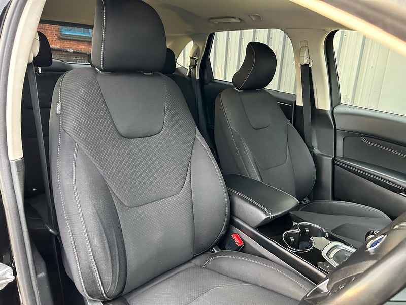 Ford TDCi Titanium SUV 2.0 Manual Diesel