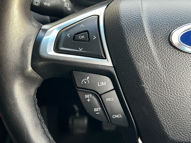 Ford TDCi Titanium SUV 2.0 Manual Diesel