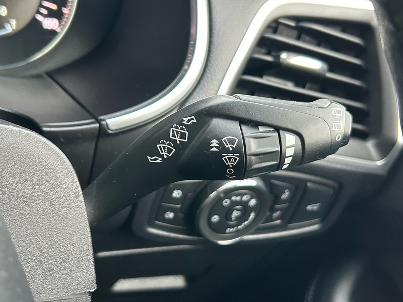 Ford TDCi Titanium SUV 2.0 Manual Diesel