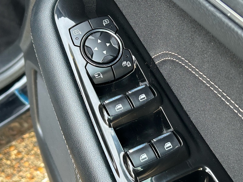 Ford TDCi Titanium SUV 2.0 Manual Diesel