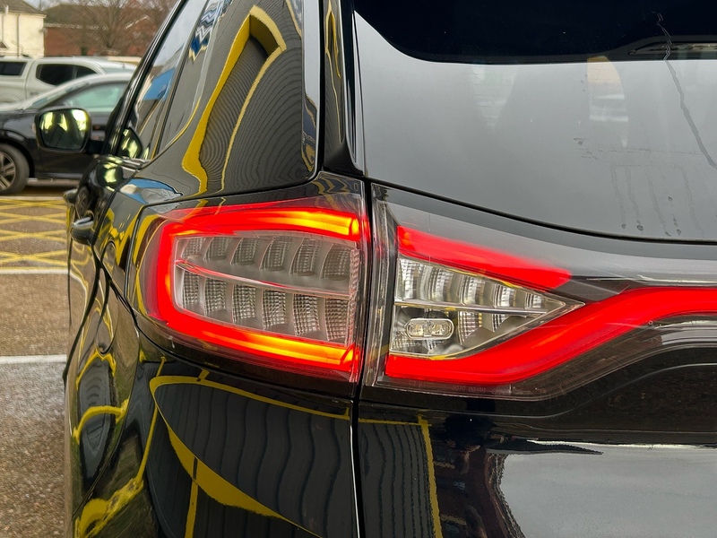 Ford TDCi Titanium SUV 2.0 Manual Diesel