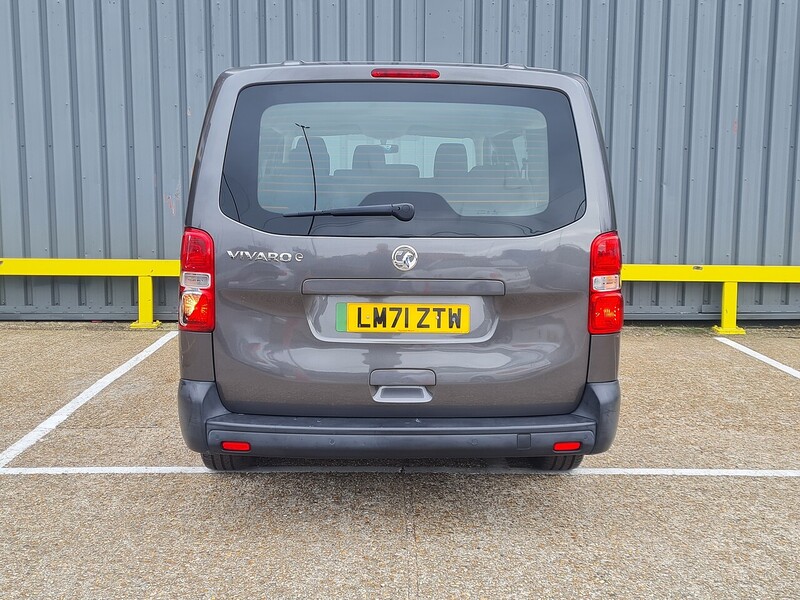 Vauxhall 50kWh Combi MPV 5dr Electric Auto LWB (9 Seat, 11kW Charger) (136 ps)