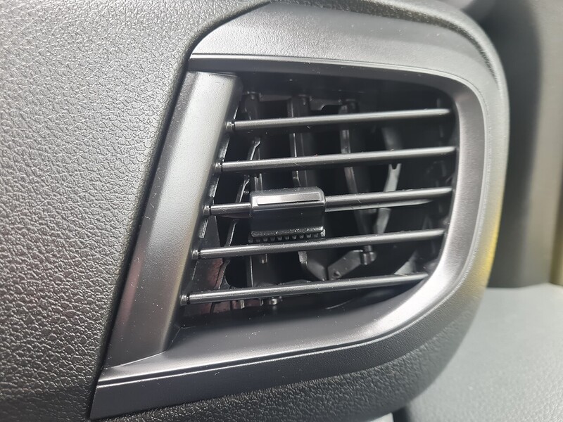 Vauxhall 50kWh Combi MPV 5dr Electric Auto LWB (9 Seat, 11kW Charger) (136 ps)