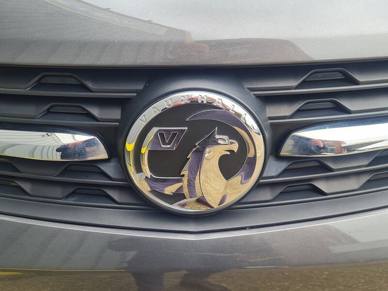 Vauxhall 50kWh Combi MPV 5dr Electric Auto LWB (9 Seat, 11kW Charger) (136 ps)
