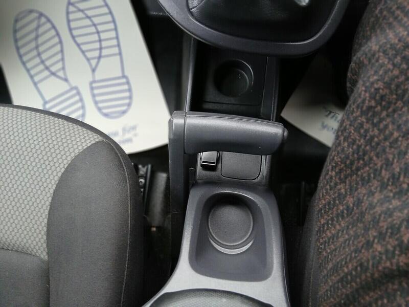 Renault ZE ML20 33kWh Business+ Panel Van 4dr Electric Auto MWB (i) (60 ps)